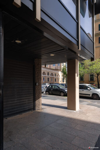 Il complesso per uffici a Piazzale Flaminio. Progetto di Luigi Moretti. Fotografie © Archweb.com