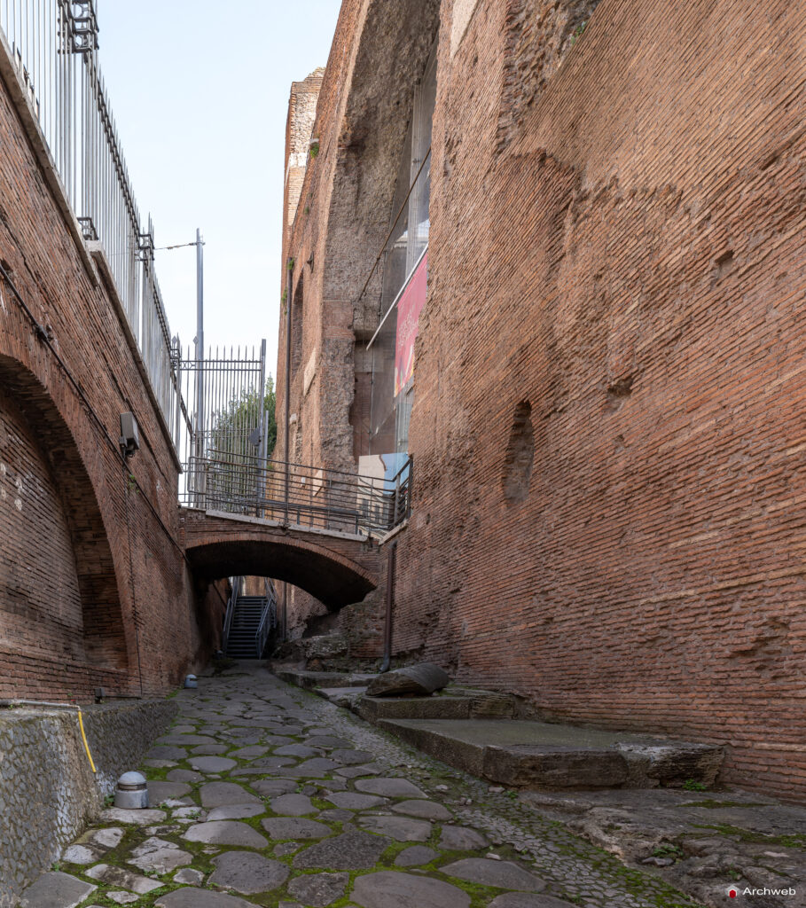 Mercati di Traiano a Roma. Interni. Fotografie © Archweb.com