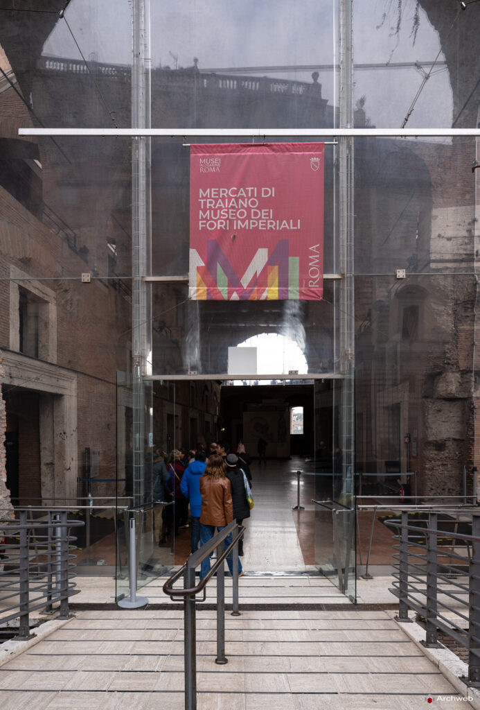 Mercati di Traiano a Roma. Interni. Fotografie © Archweb.com