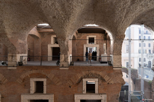 Mercati di Traiano a Roma. Interni. Fotografie © Archweb.com