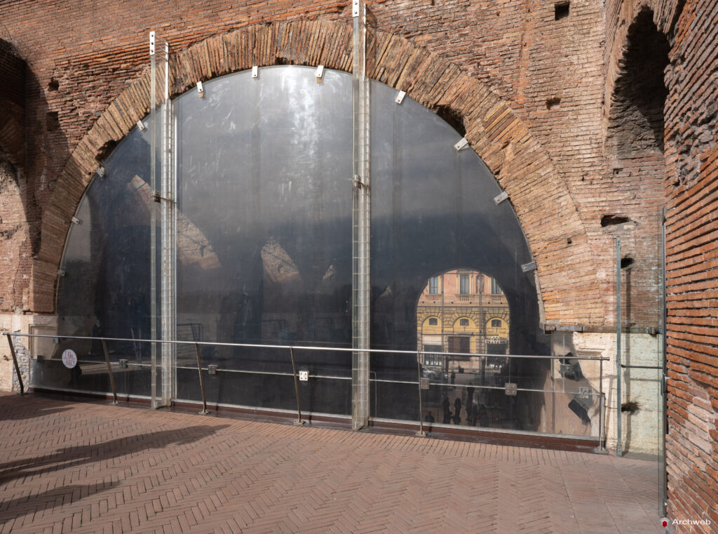 Mercati di Traiano a Roma. Interni. Fotografie © Archweb.com