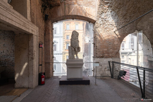 Mercati di Traiano a Roma. Interni. Fotografie © Archweb.com