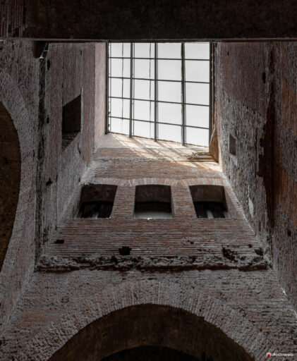 Mercati di Traiano a Roma. Interni. Fotografie © Archweb.com