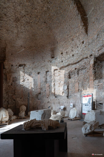 Mercati di Traiano a Roma. Interni. Fotografie © Archweb.com