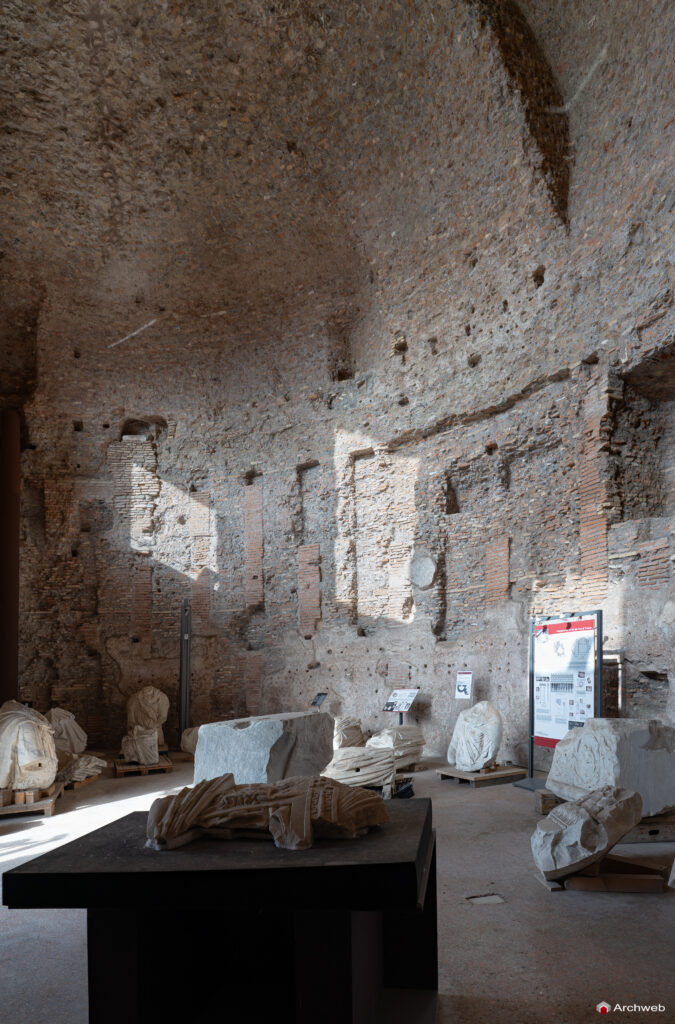Mercati di Traiano a Roma. Interni. Fotografie © Archweb.com