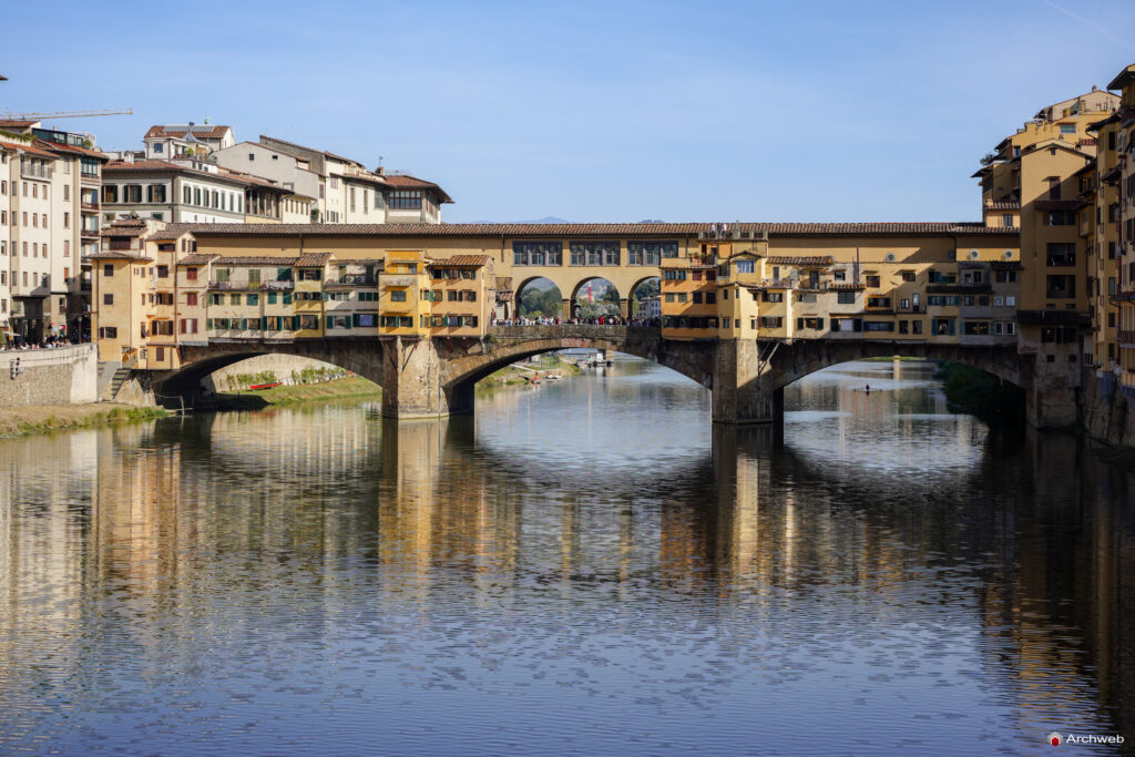 Ponte Vecchio a Firenze. Fotografie © Archweb.com
