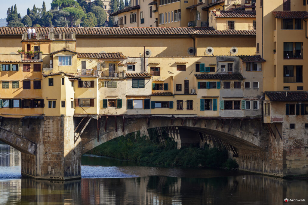 Ponte Vecchio a Firenze. Fotografie © Archweb.com