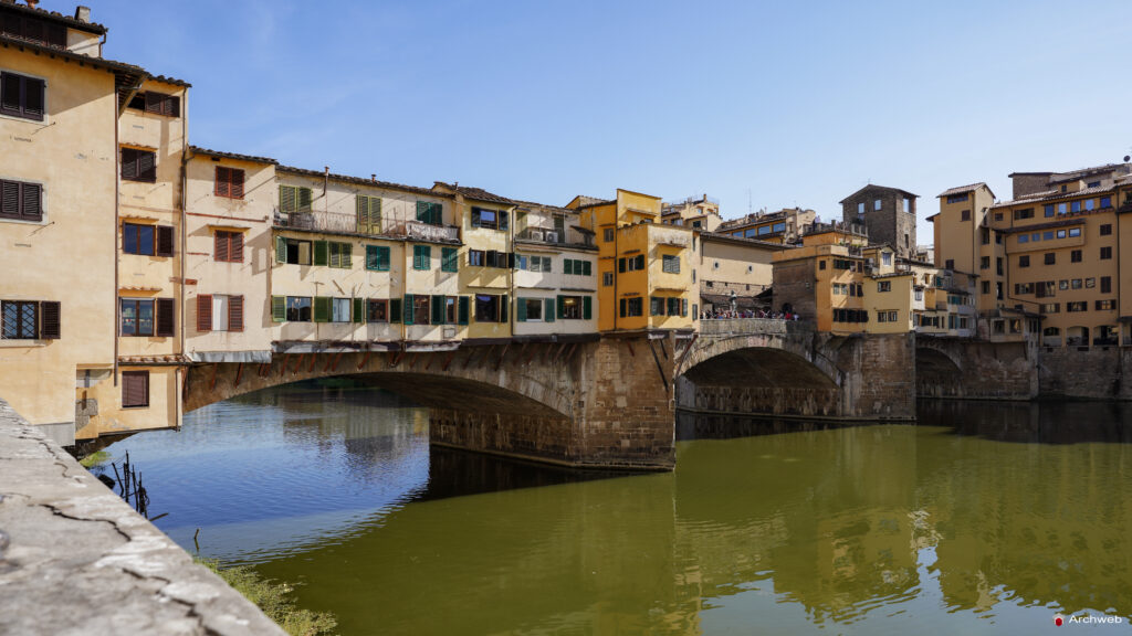 Ponte Vecchio a Firenze. Fotografie © Archweb.com