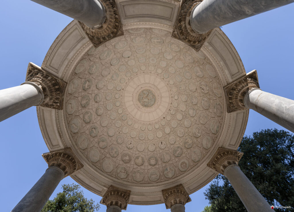 Tempietto di Diana a Villa Borghese. Fotografie © Archweb.com