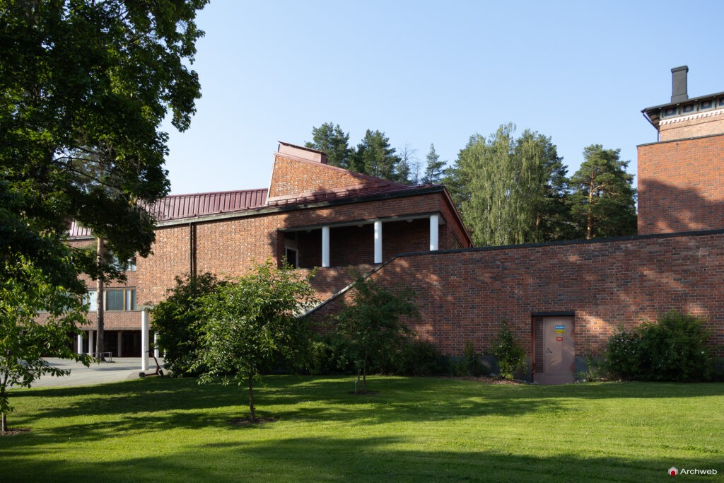 Jyväskylä University campus. The buildings designed by Alvar Aalto. Photo © Archweb.com