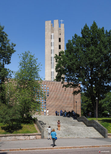 Chiesa della Croce a Lahti di Alvar Aalto. Fotografie © Archweb.com