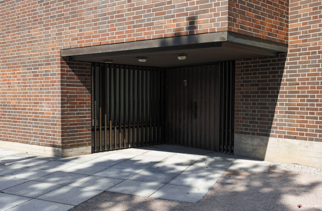 Chiesa della Croce a Lahti di Alvar Aalto. Fotografie © Archweb.com