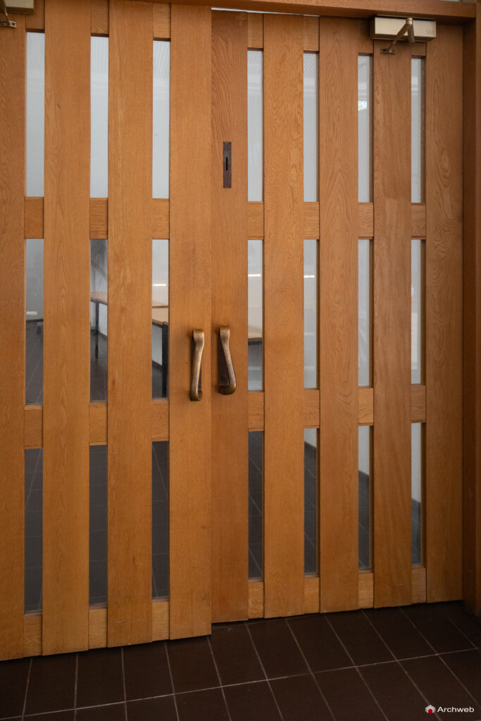 Chiesa della Croce a Lahti di Alvar Aalto. Fotografie © Archweb.com