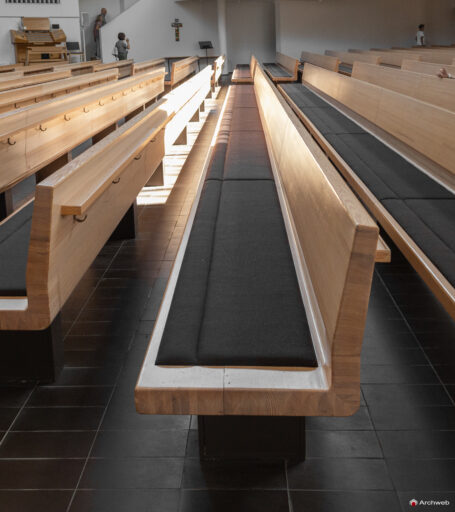Chiesa della Croce a Lahti di Alvar Aalto. Fotografie © Archweb.com