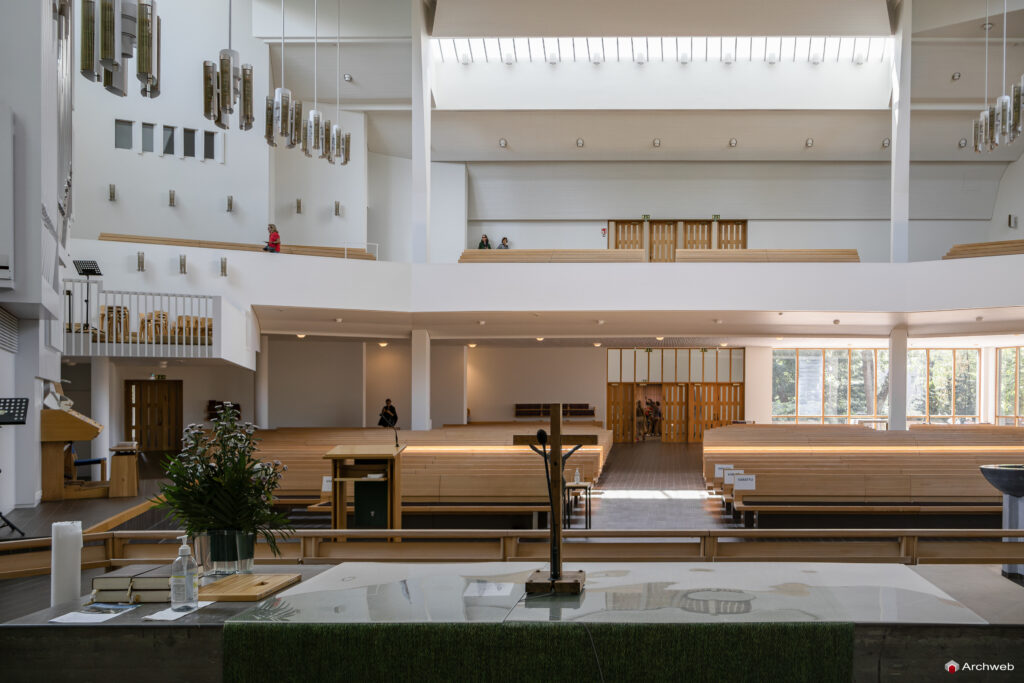 Chiesa della Croce a Lahti di Alvar Aalto. Fotografie © Archweb.com