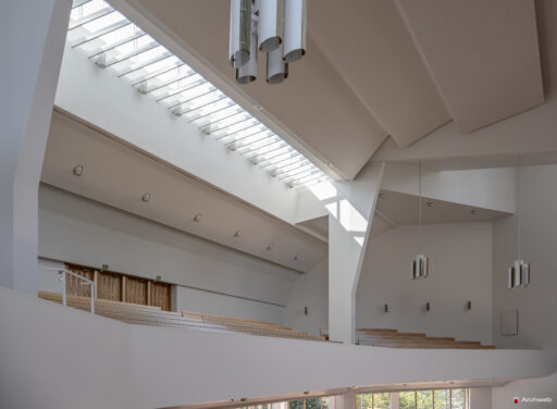 Chiesa della Croce a Lahti di Alvar Aalto. Fotografie © Archweb.com