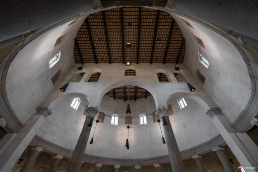 Basilica Santo Stefano Rotondo. Fotografie © Archweb.com
