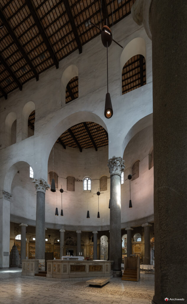 Basilica Santo Stefano Rotondo. Fotografie © Archweb.com