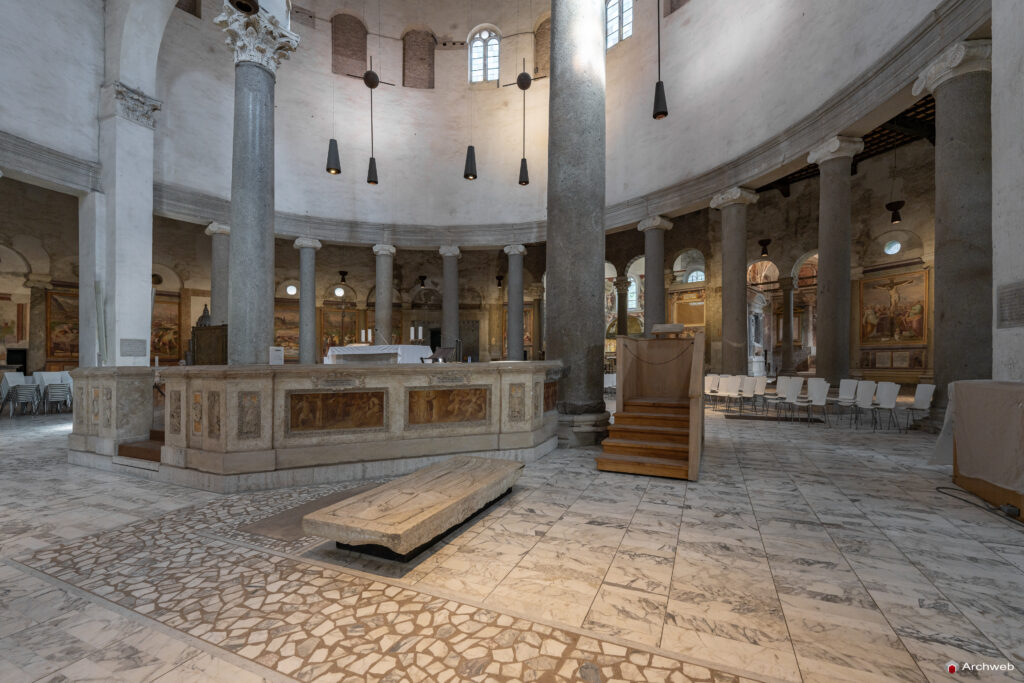 Basilica Santo Stefano Rotondo. Fotografie © Archweb.com