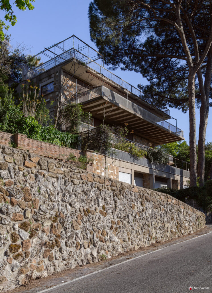 Casa a ville sovrapposte Minciaroni nel quartiere Parioli di Roma
