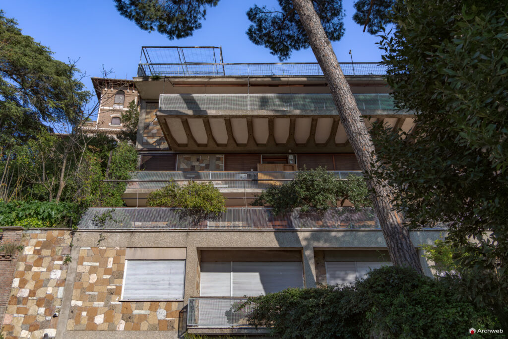 Casa a ville sovrapposte Minciaroni nel quartiere Parioli di Roma