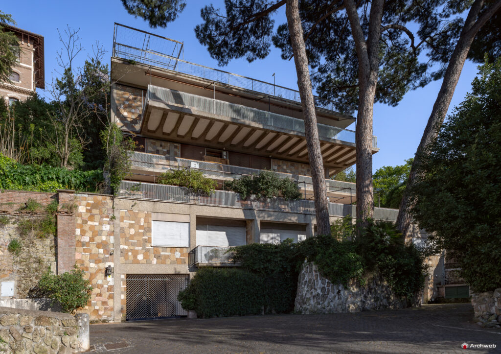 Casa a ville sovrapposte Minciaroni nel quartiere Parioli di Roma