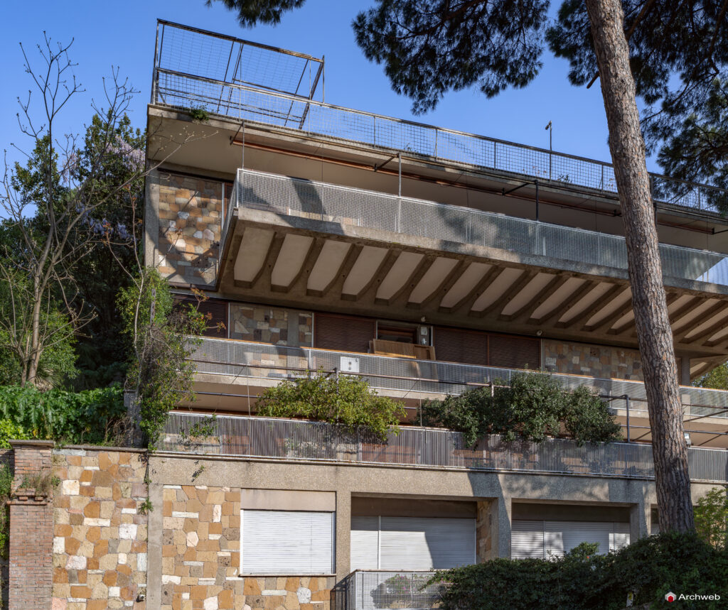 Casa a ville sovrapposte Minciaroni nel quartiere Parioli di Roma