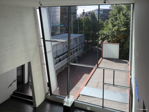 Kiasma, Museo di Arte Contemporanea a Helsinki progettato da Steven Holl. Fotografie © Archweb.com