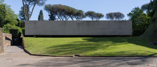 Mausoleo delle Fosse Ardeatine. Fotografie © Archweb.com