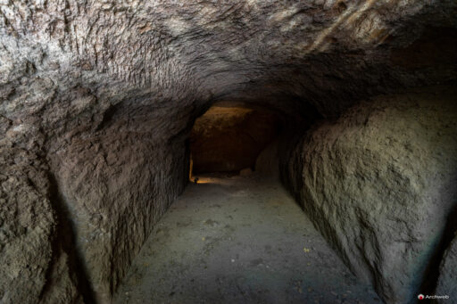 Mausoleo delle Fosse Ardeatine. Fotografie © Archweb.com