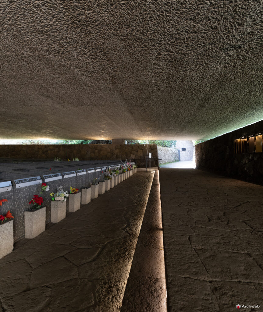 Mausoleo delle Fosse Ardeatine. Fotografie © Archweb.com