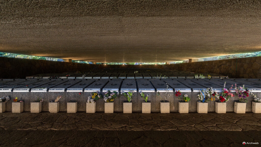 Mausoleo delle Fosse Ardeatine. Fotografie © Archweb.com