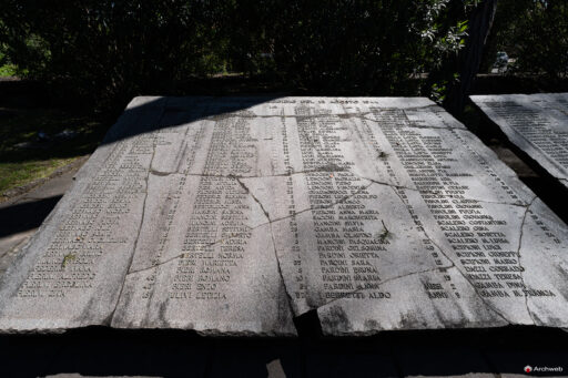 Mausoleo delle Fosse Ardeatine. Fotografie © Archweb.com