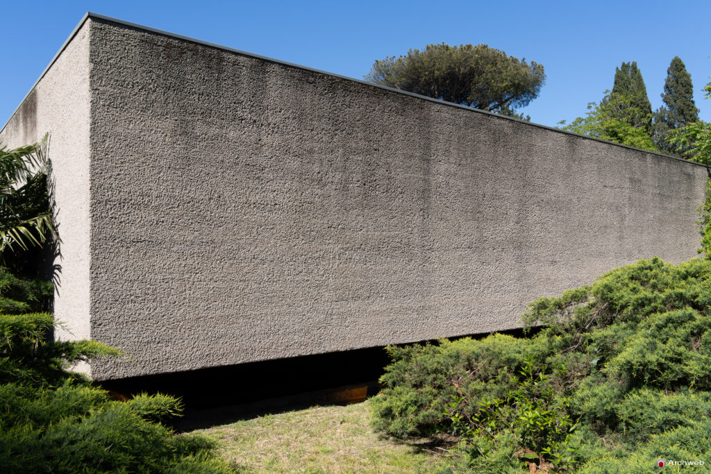Mausoleo delle Fosse Ardeatine. Fotografie © Archweb.com