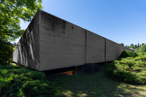 Mausoleo delle Fosse Ardeatine. Fotografie © Archweb.com