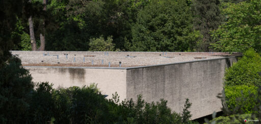 Mausoleo delle Fosse Ardeatine. Fotografie © Archweb.com