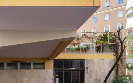 Detail of the Cassiopea building seen from Via Archimede