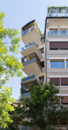 Palazzina in via Tommaso Salvini, progettata dallo studio Monaco-Luccichenti. Fotografie © Archweb.com
