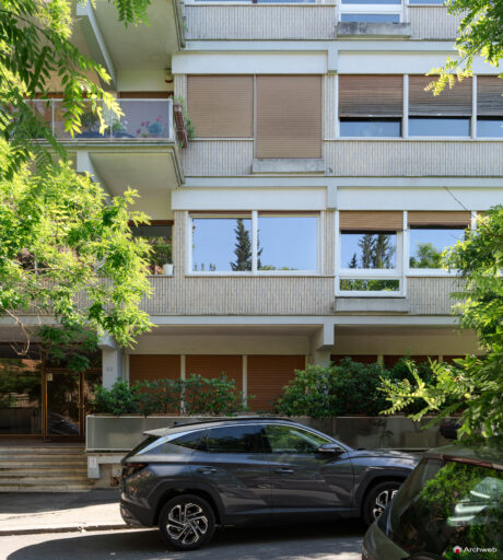 Palazzina in via Tommaso Salvini, progettata dallo studio Monaco-Luccichenti. Fotografie © Archweb.com