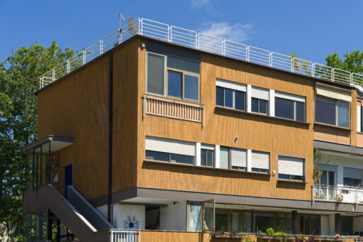 Villino in via Trionfale progettato da Ugo Luccichenti. Fotografie © Archweb.com