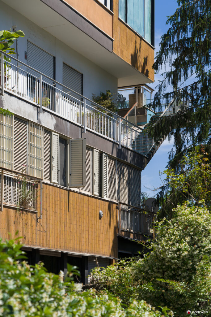 Villino in via Trionfale progettato da Ugo Luccichenti. Fotografie © Archweb.com