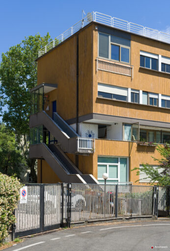 Villino in via Trionfale progettato da Ugo Luccichenti. Fotografie © Archweb.com