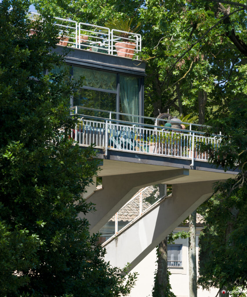 Villino in via Trionfale progettato da Ugo Luccichenti. Fotografie © Archweb.com
