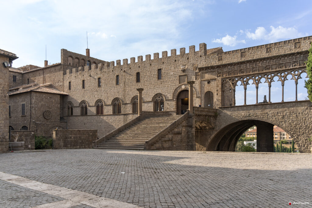 Palazzo dei Papi di Viterbo. Fotografie © Archweb.com