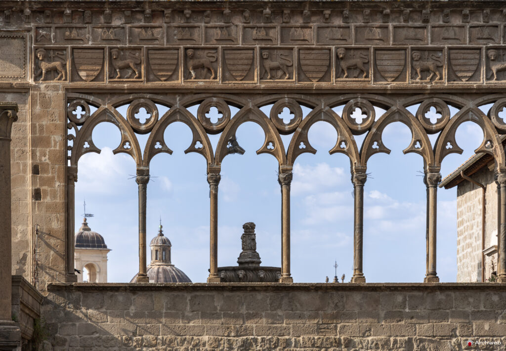 Palazzo dei Papi di Viterbo. Fotografie © Archweb.com
