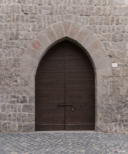 Palazzo dei Papi di Viterbo. Fotografie © Archweb.com