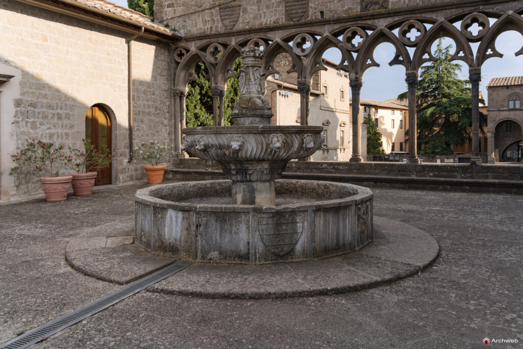 Palazzo dei Papi di Viterbo. Fotografie © Archweb.com