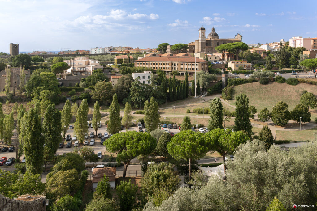 Palazzo dei Papi di Viterbo. Fotografie © Archweb.com