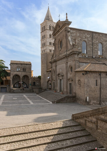 Palazzo dei Papi di Viterbo. Fotografie © Archweb.com