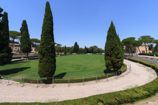 Piazza di Siena a Villa Borghese. Fotografie © Archweb.com